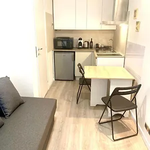 d-s-house-mare-sentieri.hotelitalianriviera.com/